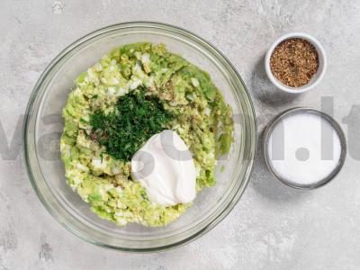 Avokado ir kiaušinio tostai Žingsnis 5