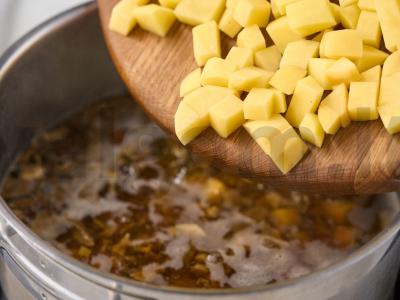 Vegetariškas pupelių sriuba Žingsnis 7