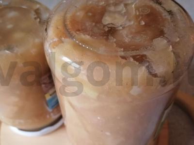 Obuolių uogienė iš antonovkų pagrindine nuotrauka