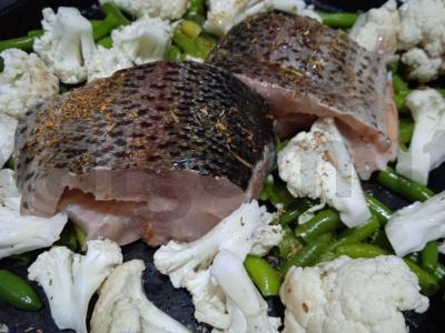 Lašiša, kepta su žiedine kopūstu ir pupelėmis Žingsnis 5