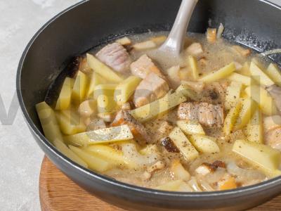 Keptinė su grybais Žingsnis 7