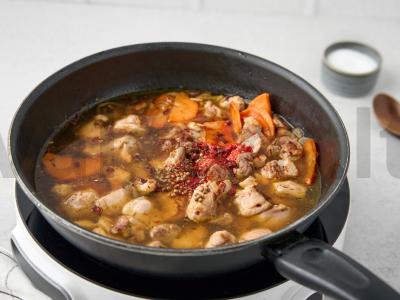 Kukurūzų plovas su kalakutų šlaunelėmis Žingsnis 4