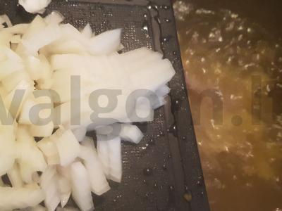 Lengvas triušienos sriuba su žvaigždutėmis makaronais ir itališkais prieskoniais Žingsnis 5