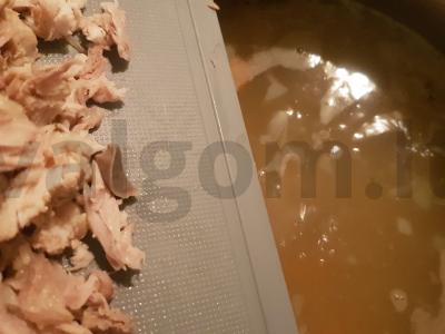 Lengvas triušienos sriuba su žvaigždutėmis makaronais ir itališkais prieskoniais Žingsnis 9