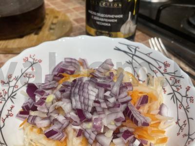 Virti bulvės su raugintais kopūstais Žingsnis 5