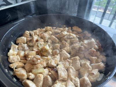 Kari vištiena su kokosų pienu Žingsnis 2