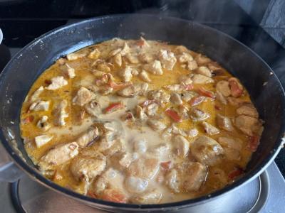 Kari vištiena su kokosų pienu Žingsnis 4