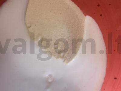 Vyšnių ir šokolado pyragas Žingsnis 1