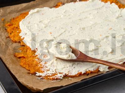 Užkandžių morkų-varškės ritinys Žingsnis 6