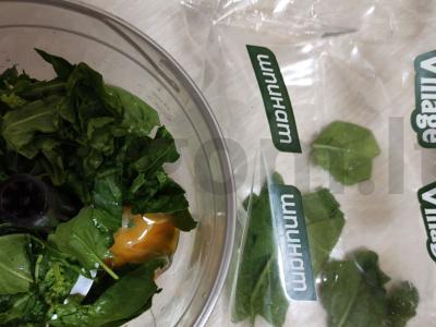 Špinatų ritinys su upėtakiu Žingsnis 1