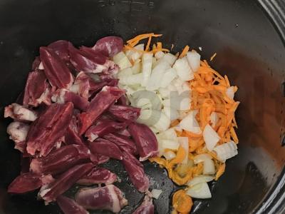 Spagečiai su širdelėmis grietinės padaže Žingsnis 2