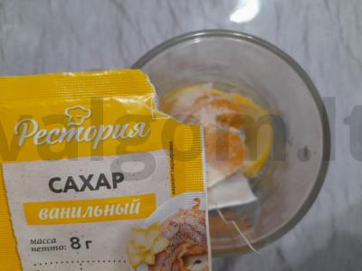 Žalioji arbata su citrusiniais vaisiais, mėtomis ir vaniliniu cukrumi Žingsnis 3