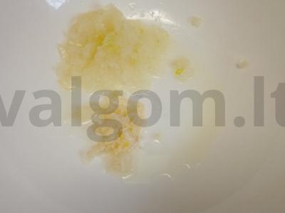 Kalakutienos kotletai su kuskuso garnyru Žingsnis 1