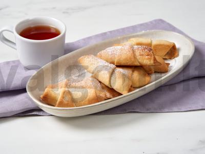 Mutaikai su graikiniais riešutais pagrindine nuotrauka