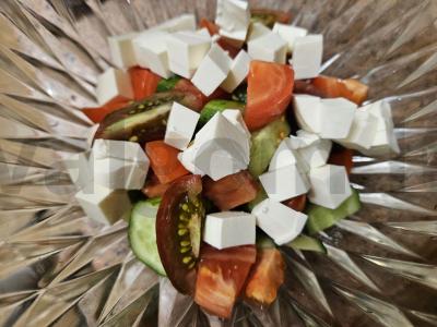 Vasaros salotos su sezamo sėklomis Žingsnis 2