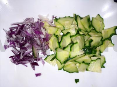 Salotas su pttim makaronais ir karališkais grybais Žingsnis 2