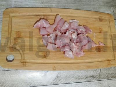 Birus plovas su vištiena ir česnaku Žingsnis 1