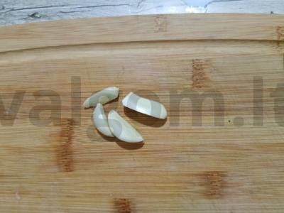 Birus plovas su vištiena ir česnaku Žingsnis 4