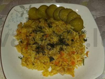 Namų plovas iš kiaulienos pagrindine nuotrauka