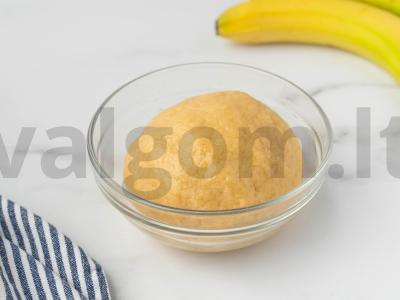 Greitas bananų pyragas Žingsnis 1