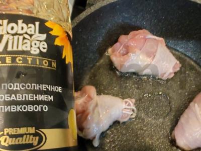 Plovas su vištiena ir agurku Žingsnis 3