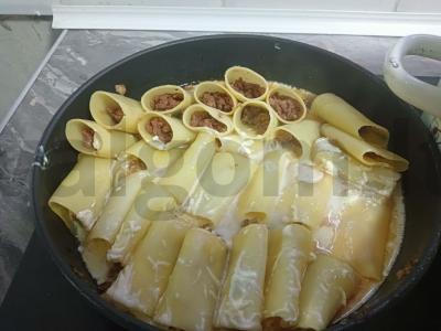 Įdarytos makaronai su faršu grietinės padaže Žingsnis 5