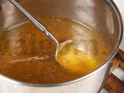 Morkos kvapniame marinate Žingsnis 4