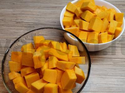 Aromatingas moliūgas su sūriu Žingsnis 1