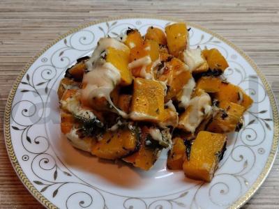 Aromatingas moliūgas su sūriu pagrindine nuotrauka