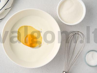 Kefyro blynai su razinom Žingsnis 2