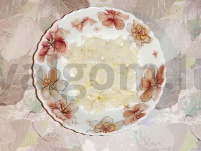 Salotos su daržovėmis, vištiena ir jūros kopūstais Žingsnis 2