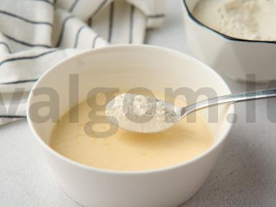 Kefyro blynai su razinom Žingsnis 3