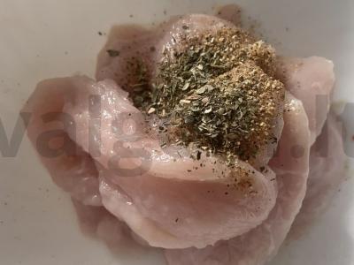 Vištienos filė su ananasais po mocarelos sūriu Žingsnis 2