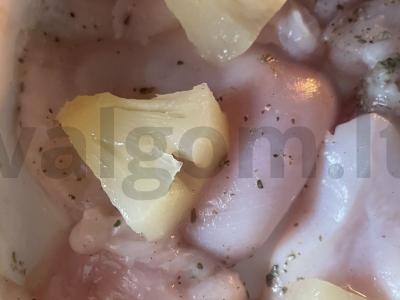 Vištienos filė su ananasais po mocarelos sūriu Žingsnis 3