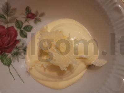 Majonezo padažas su marinuotais agurkais koldūnams Žingsnis 1