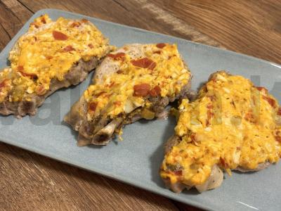 Kepta kiauliena po kiaušinių apdaru pagrindine nuotrauka