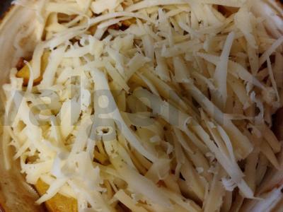 Vištiena su bulvėmis po sūrio kepure Žingsnis 6