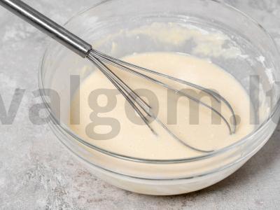 Blynai su išrūgomis ir varškės įdaru Žingsnis 3