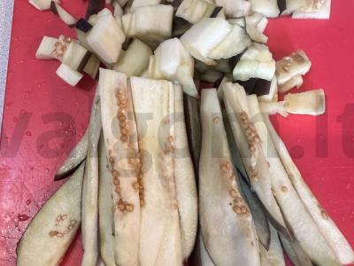 Aštri daržovių užkanda su gruziniška adžika Žingsnis 2