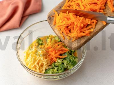 Kepti daržovės su kiaušiniu Žingsnis 3