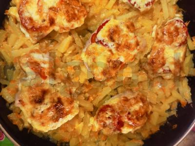 Bulvės su steiku pagrindine nuotrauka