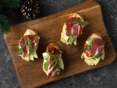 Brusketa su brie sūriu ir obuoliu Žingsnis 3