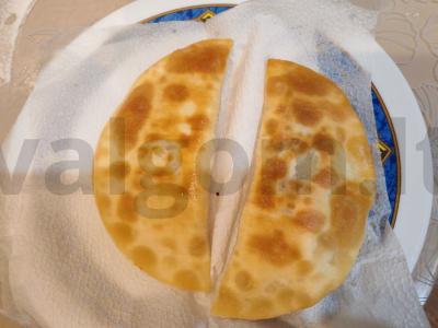 Čeburekai su kiauliena vakarienei Žingsnis 12