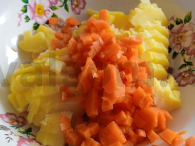 Olivje su vištienos šlaunelėmis Žingsnis 2