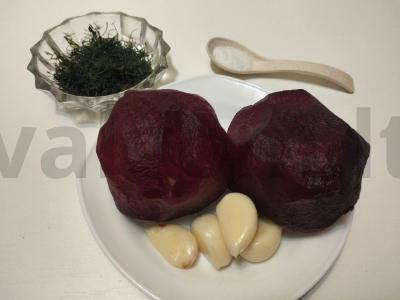 Jautienos bekonas su ryškiu ir aštriu burokėlių padažu Žingsnis 5