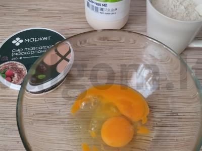 Popoveriai su maskarponė Žingsnis 1