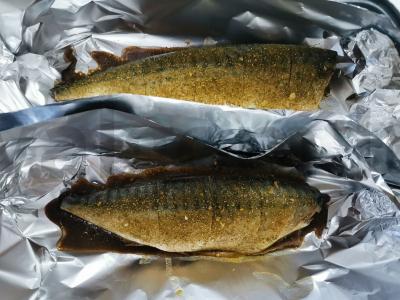 Skumbrė, kepta folijoje Žingsnis 4