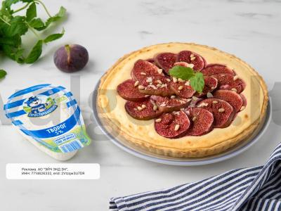 Figų ir varškės pyragas pagrindine nuotrauka