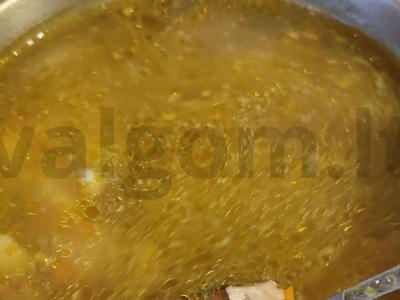 Sriuba su konservuotomis pupelėmis Žingsnis 5