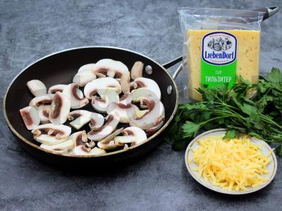 Omletas ryžių popieriuje su grybais ir sūriu Žingsnis 2